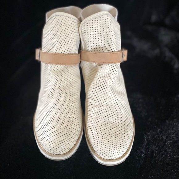 Emu Australia shoes - Picture 2 of 5